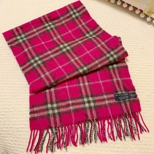 Burberry Classic Nova Check Cashmere Scarf Pink